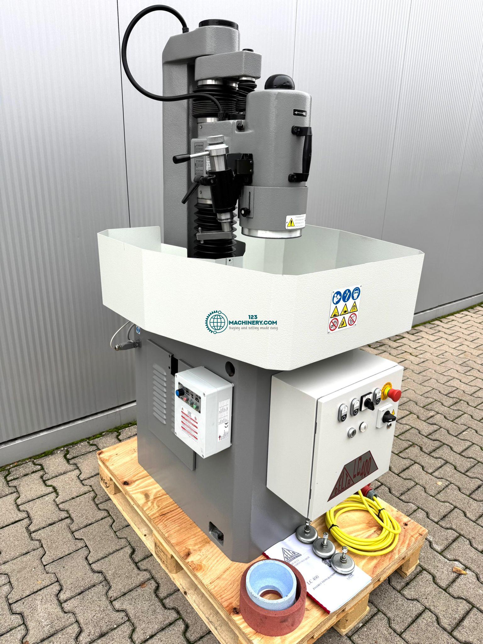 Rundtischschleifmaschine - DELTA LC 400